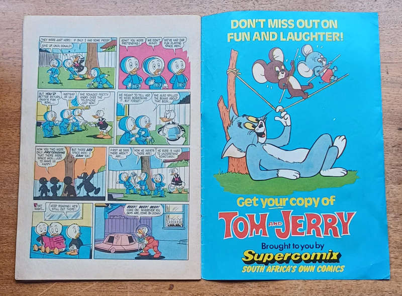 Walt Disney Donald Duck x2