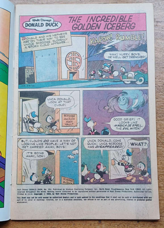 Walt Disney Donald Duck x2