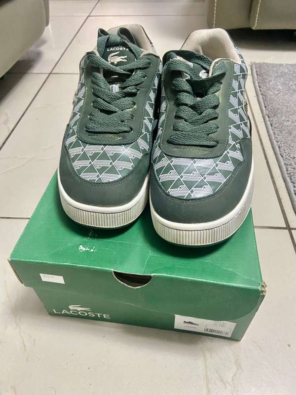 Lacoste sneaker