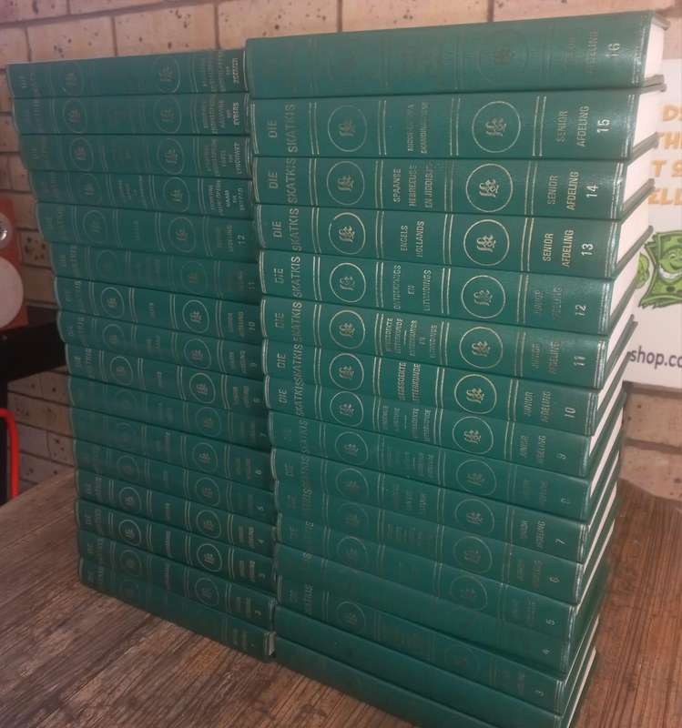 Vintage "Die Skatkis" Afrikaanse Ensiklopedie Stel