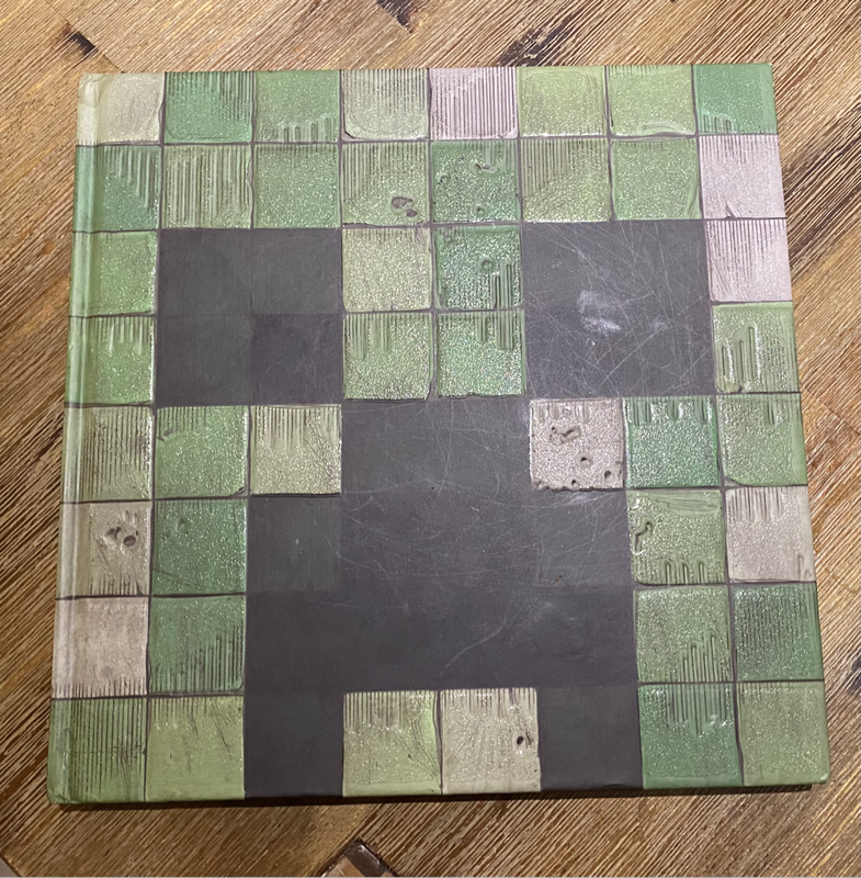 Minecraft Mobestiary: An official Minecraft book from Mojang [Hardcover] Mojang AB  Add to Wishlist