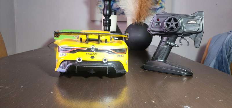 Mondo - 63359 R/C - Renault RS 01 Drift - Scale 1/10