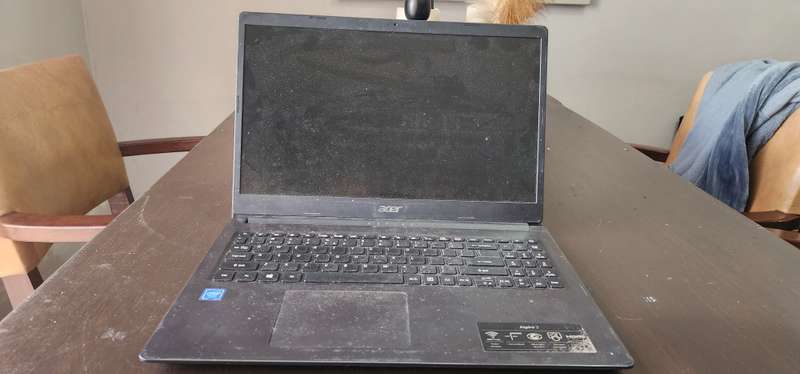 Acer Aspire N19H1 "Celeron N4020 " 1.10 GHz (non working/for spares or repairs)