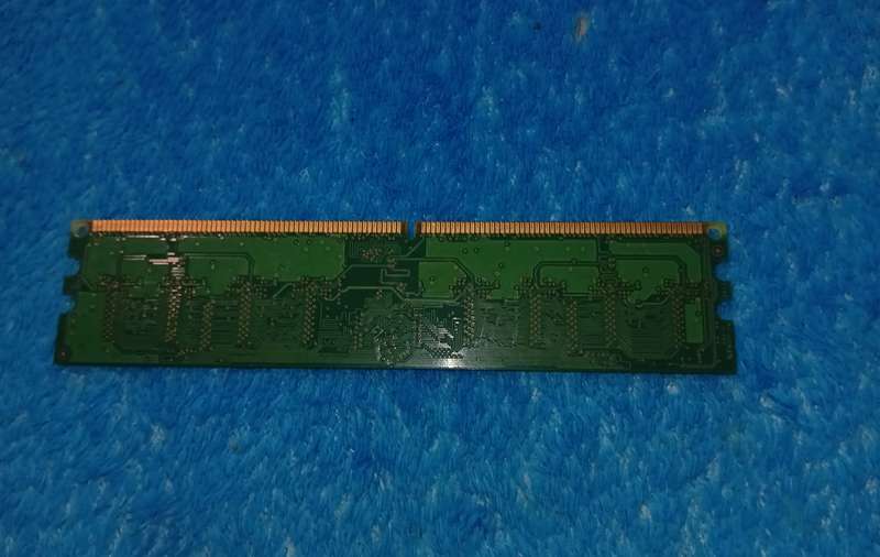 SAMSUNG 1GB DDR2 RAM