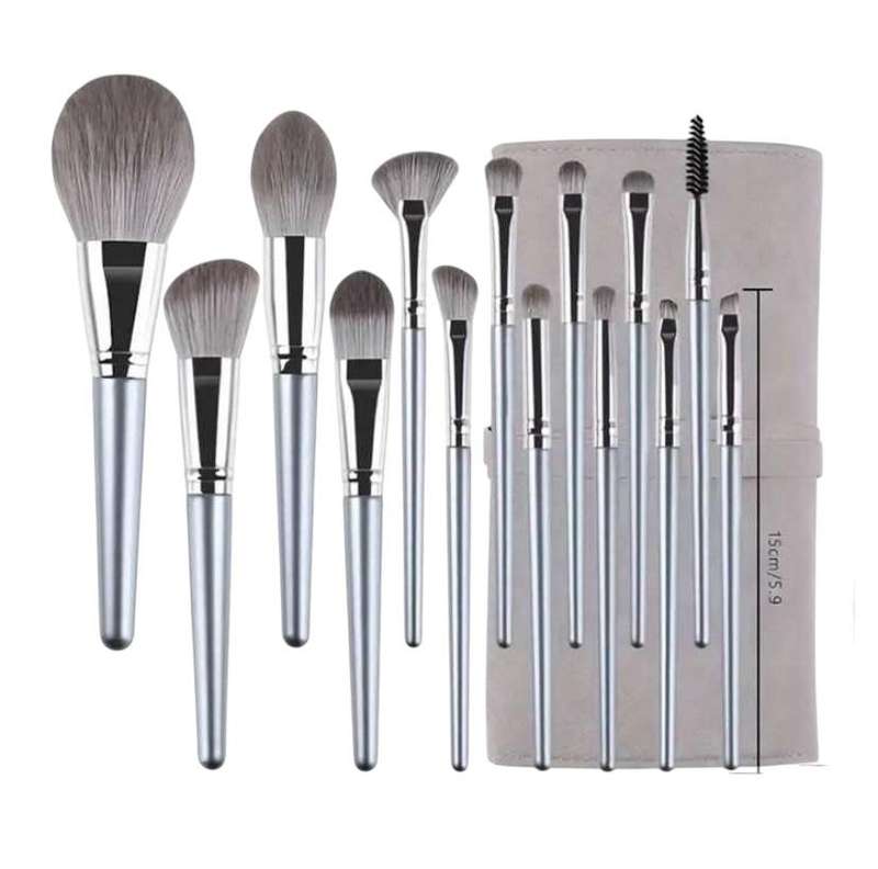 Make up brush set - 14 Piece. FREE CASE INCLUDED