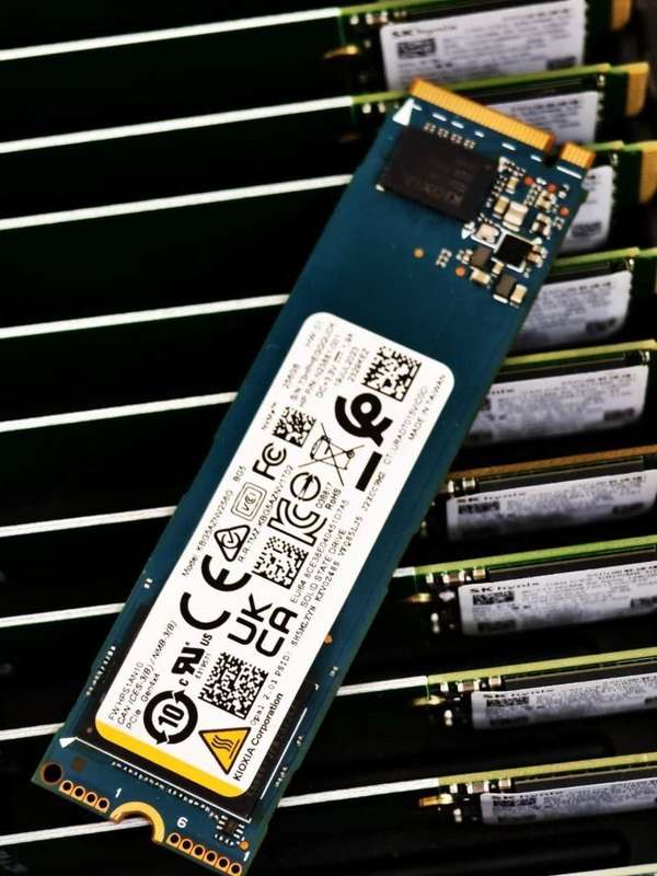256GB BG5 GEN4 X 4 KIOXIA 112 LAYER BIC5 TLC NAND NVME SSD HEALTH 100% (COMPATIBLE PS5/LAPTOP/PC)