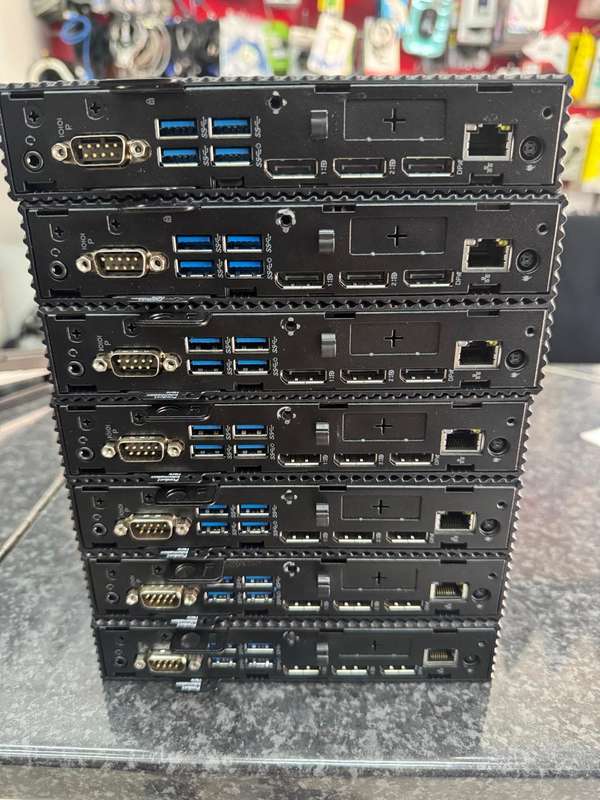 Dell Wyse 5070 PC (Pentium (R) Silver J5005 CPU, 128GB SSD & 8GB RAM)