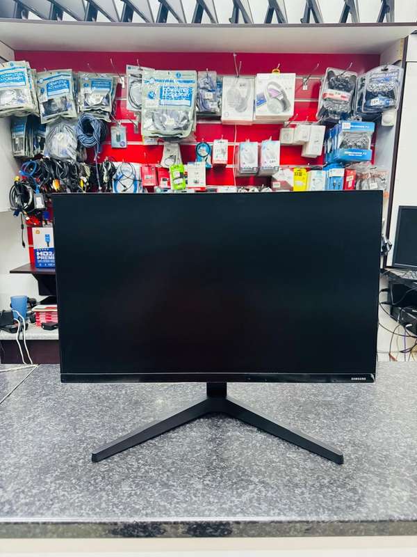 24 Samsung F24T350FHA | IPS | FHD 1920×1080 | 75Hz | 5ms | HDMI + VGA