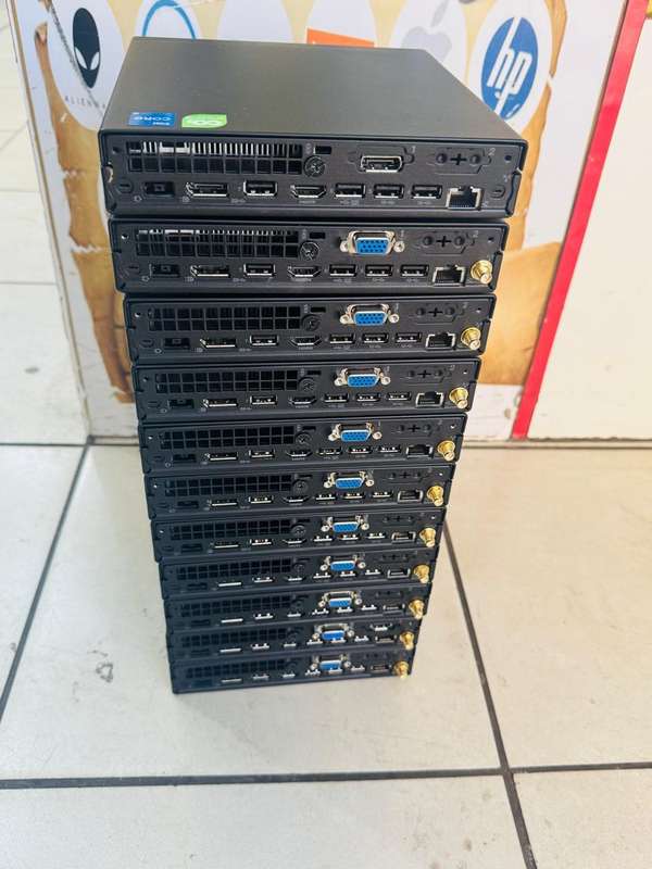 LENOVO THINKCENTRE M70Q GEN 3 CORE I5 12400T @ 1.80GHZ 8GB RAM 256GB NVME TINY PC
