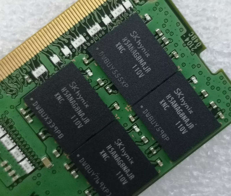 SK Hynix 32GB DDR4 3200MHz Laptop SO-DIMM RAM 2Rx8 PC4-25600 HMAA4GS6AJR8N-XN