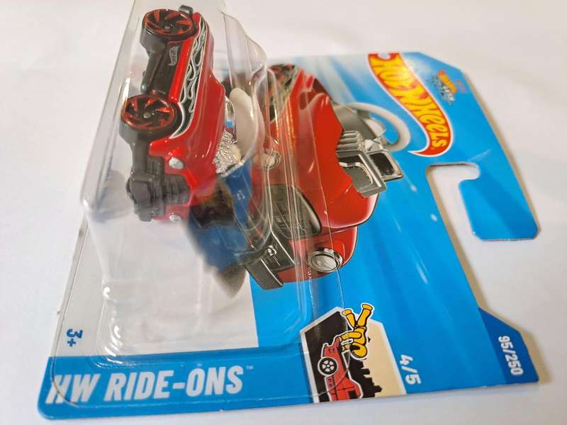 Pedal Driver 2025 Hot Wheels Treasure Hunt Mainline HW Ride-Ons