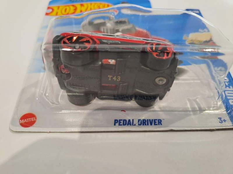 Pedal Driver 2025 Hot Wheels Treasure Hunt Mainline HW Ride-Ons