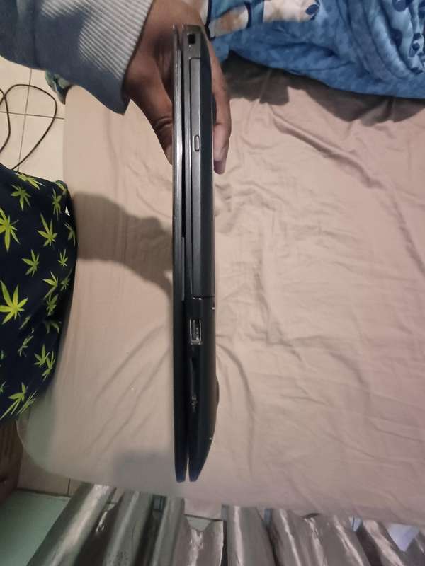 Dell ispirion i3 7th gen