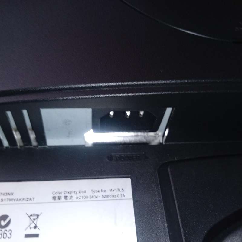 Samsung 743NX LCD Monitor