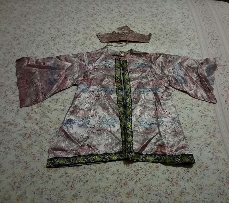 Chinese wear top and hat