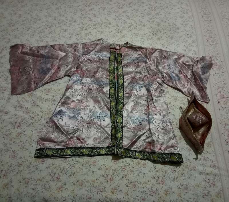 Chinese wear top and hat