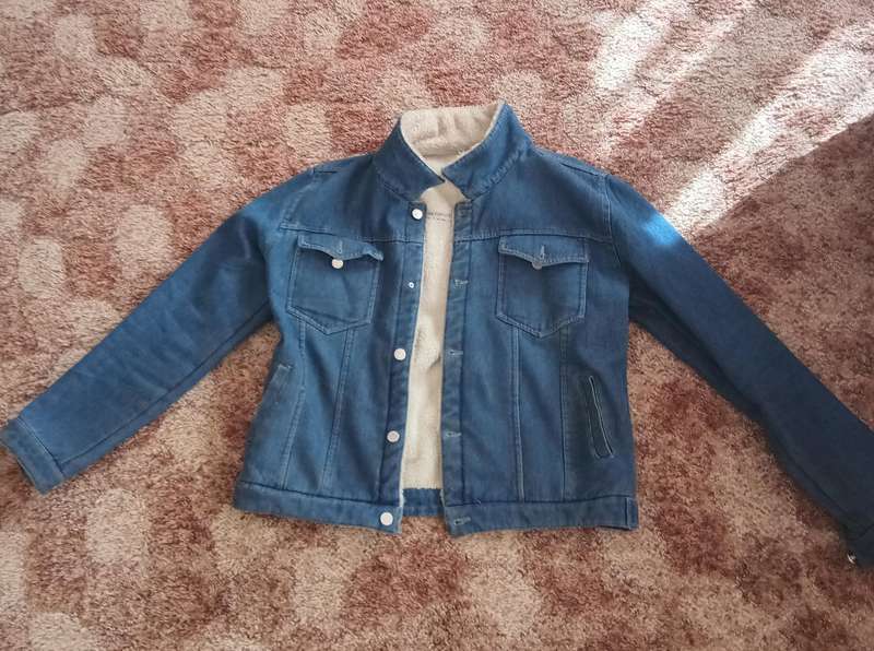 Warm denim jacket with wool inside