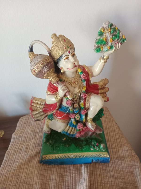 Hanuman statue