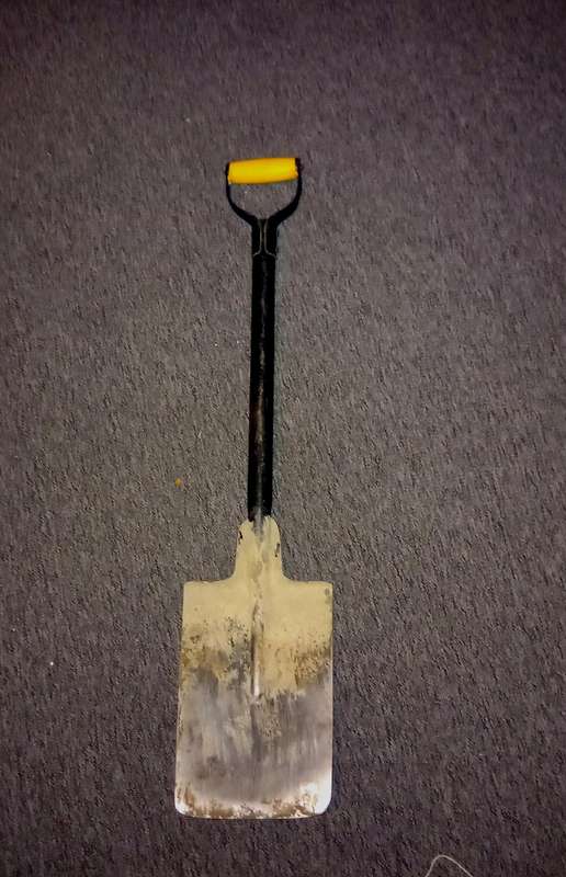 Garden spade