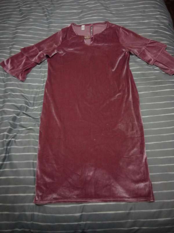 LADIES DRESS