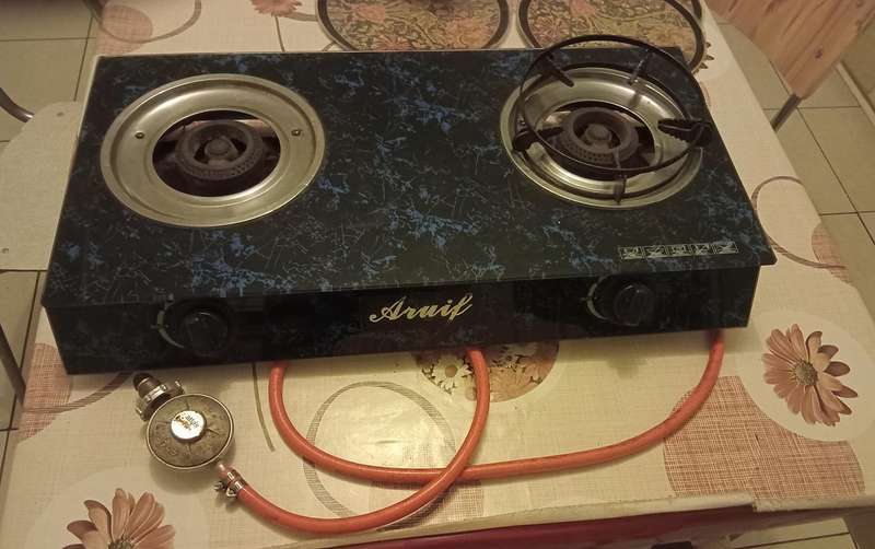 Gas stove