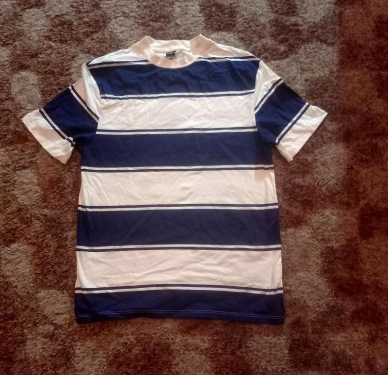Men's T shirt