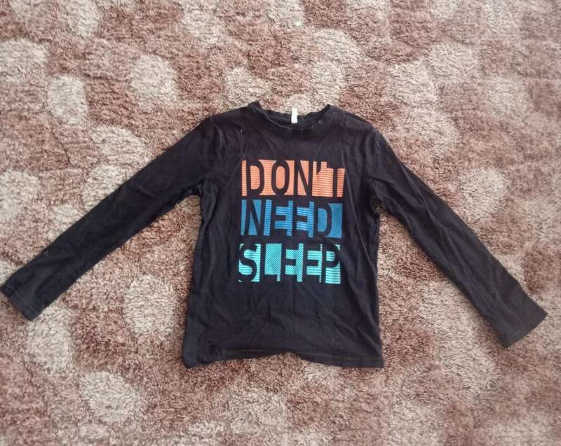 Boys top