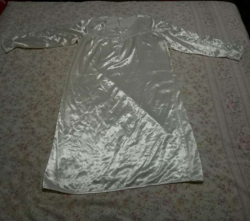 Ladies sleepwear