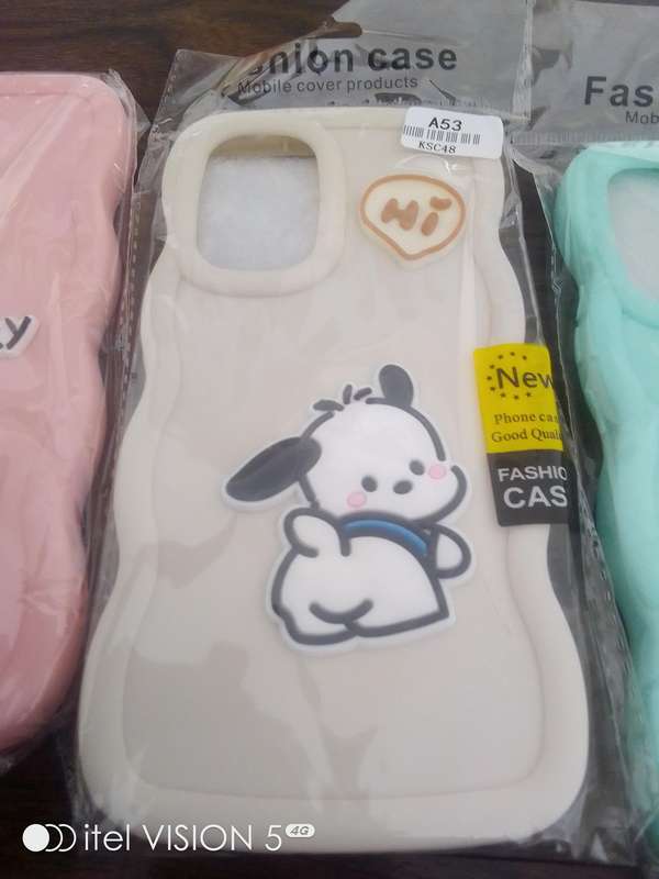 Fashion cases 3 on auction
