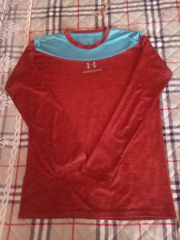 Men's Top