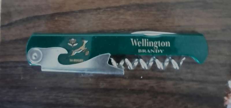 Willington brandy knife and can opener