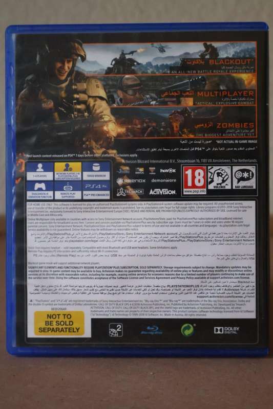 Bundle | Call of Duty: Black Ops 4 & Call of Duty: WWII (PS4)