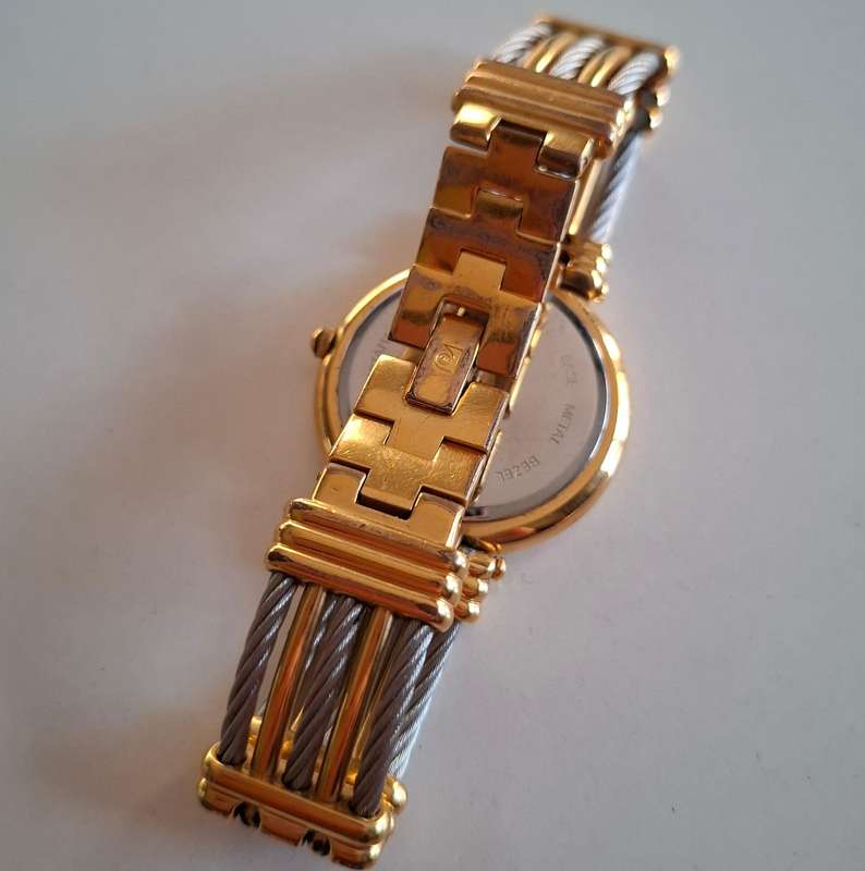 Pierre Cardin Quartz Mens Watch with Box, Papers and Extra Links