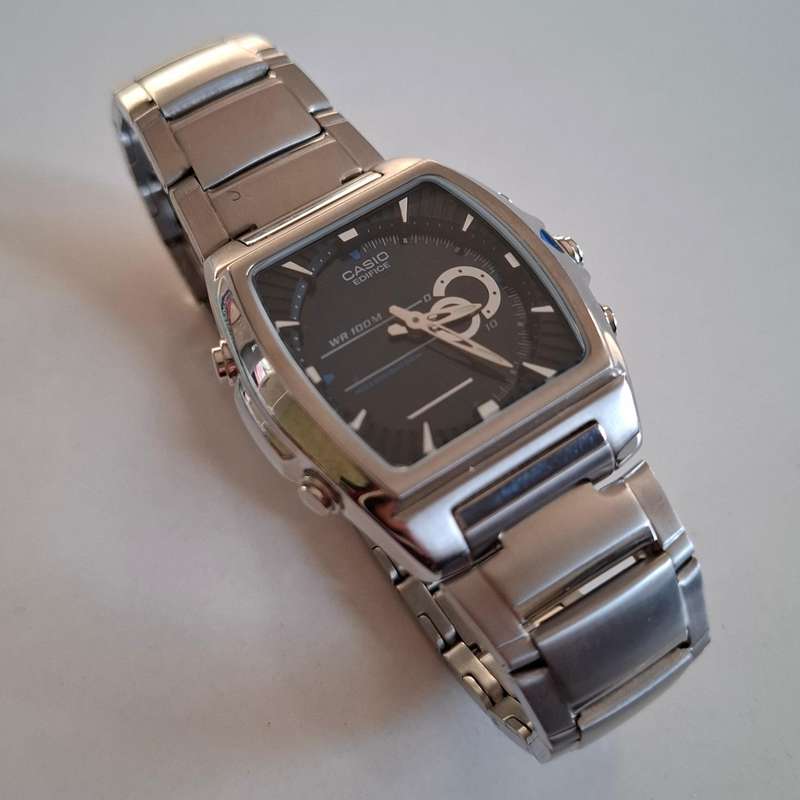 Casio Edifice EFA 120 Quartz Mens Watch with Box
