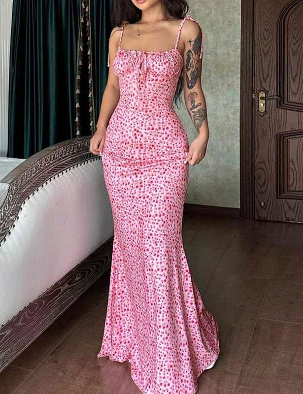 Women's Ditsy Floral Tie-Front Bodycon Dress