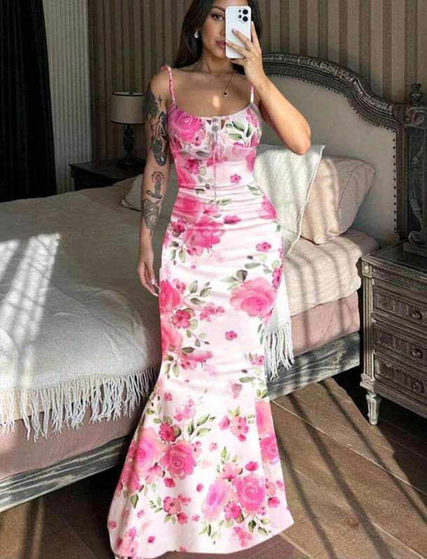 Women's Ditsy Floral Tie-Front Bodycon Dress