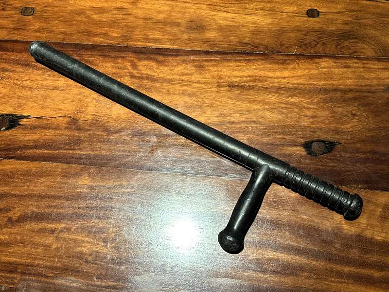 Tonfa Baton