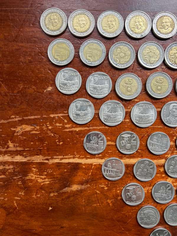 Variety of South African R5