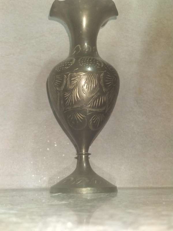 Vintage Indian Etched Brass Ruffled Vase 19cm Tall