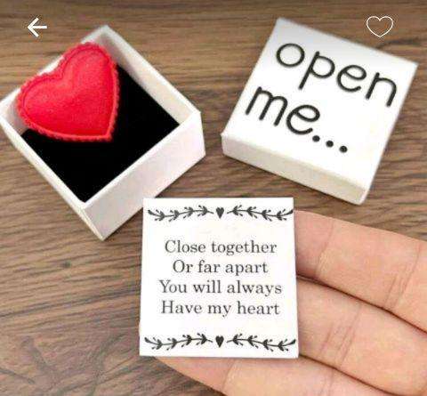 Gift box heart
