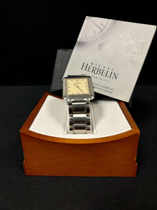 Michel Herbelin wristwatch