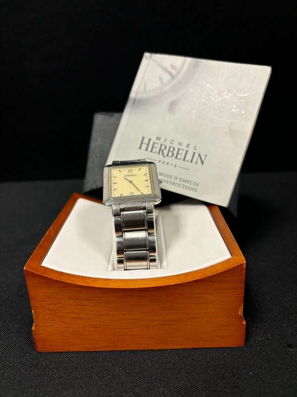 Michel Herbelin wristwatch