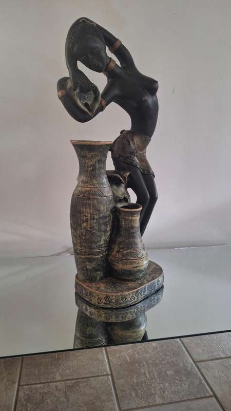 NUBIAN QUEEN SOLAR GARDEN FOUNTAIN