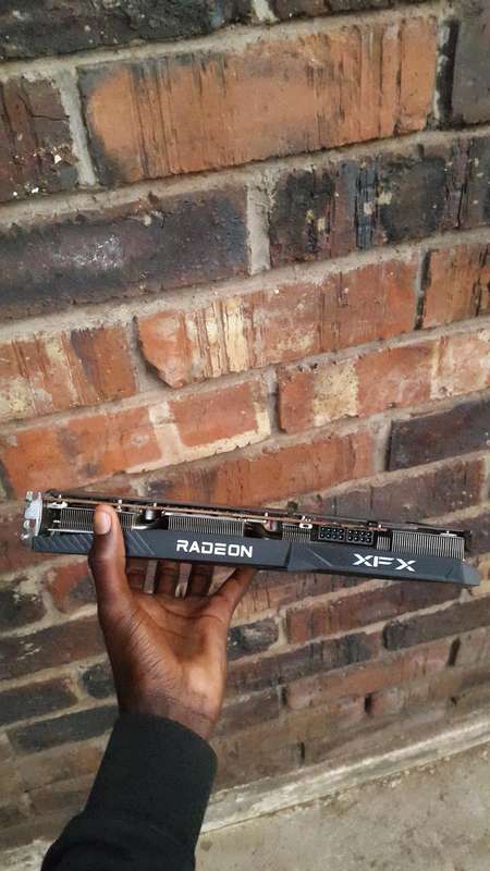 XFX SWIFT RX 6700 XT 12GB