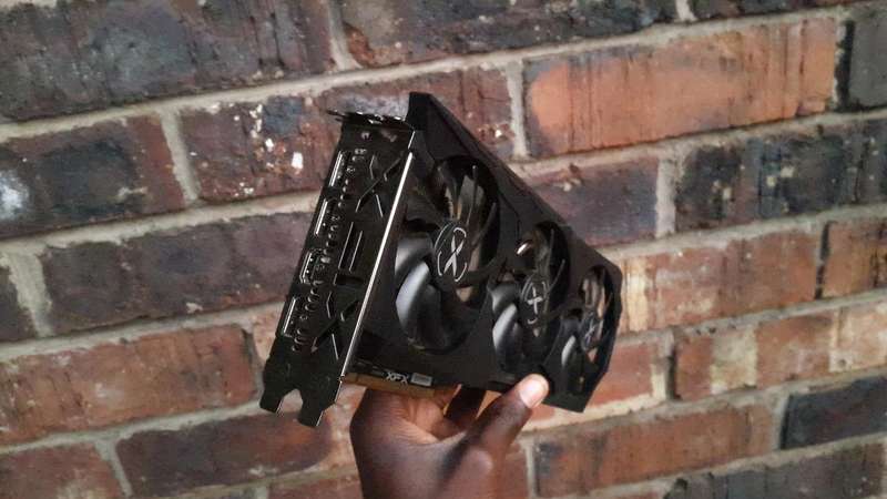 XFX SWIFT RX 6700 XT 12GB