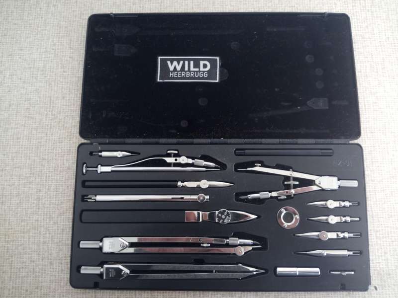 Vintage Wild Heerbrugg Swiss drawing drafting compass set
