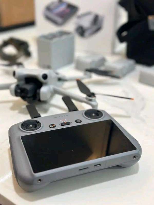 DJI mini 4 pro
