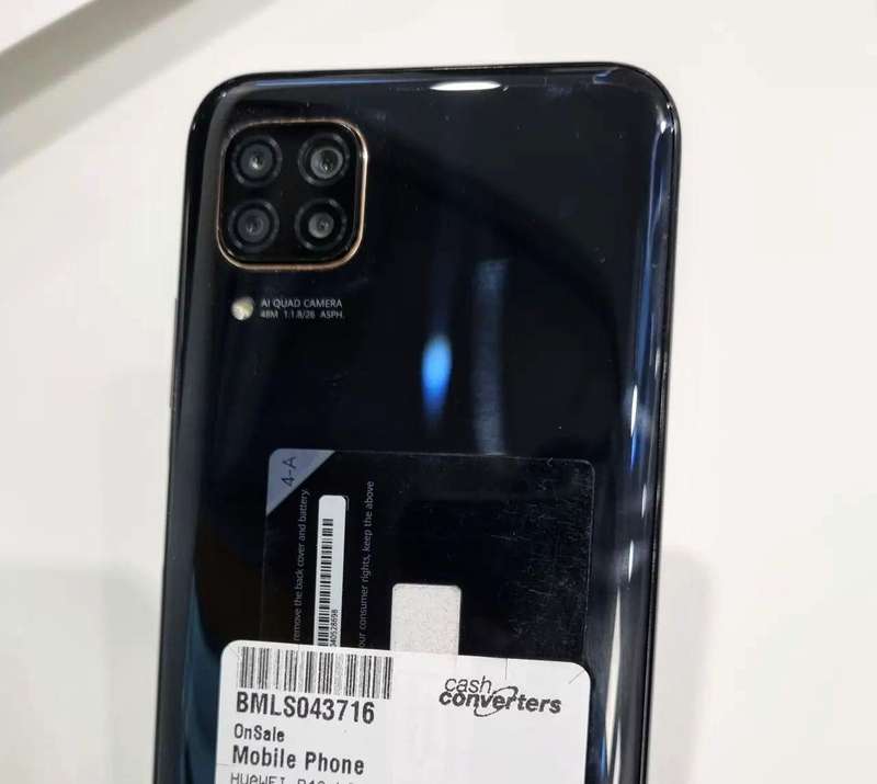 HUAWEI P40 LITE SMARTPHONE|| 128G/ 6G, QUAD 48MP AI CAM, FINGERPRINT IMMACULATE CONDITION, BARGAIN