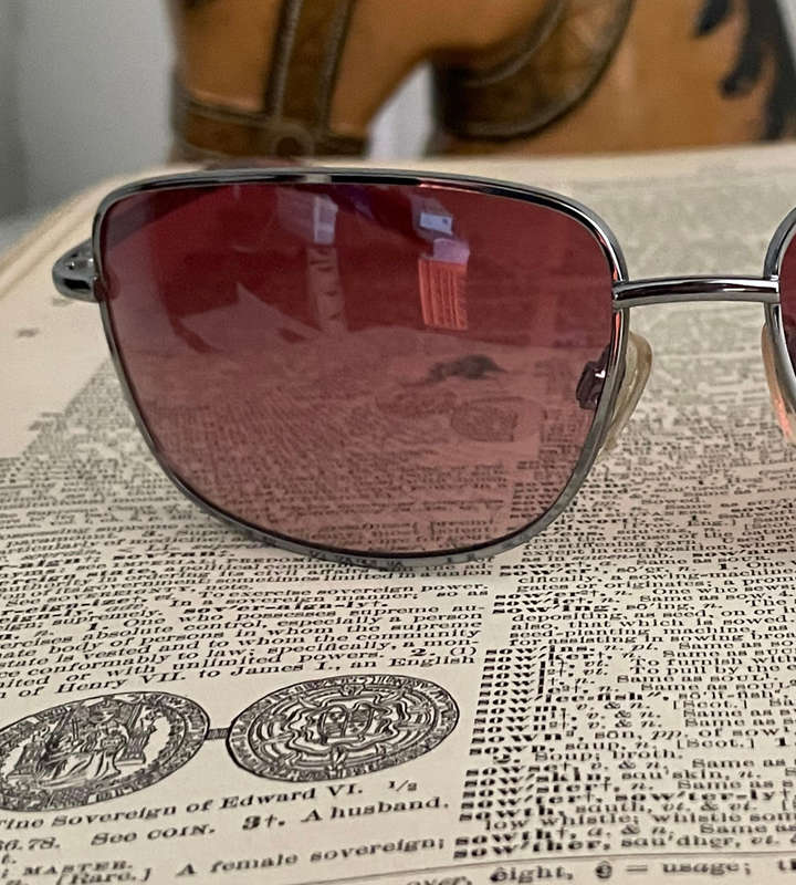 Boots Contemporary Sunglasses  Style 72V (72U)  100% UV Protection, Medium Tint, Tested to BS EN 1