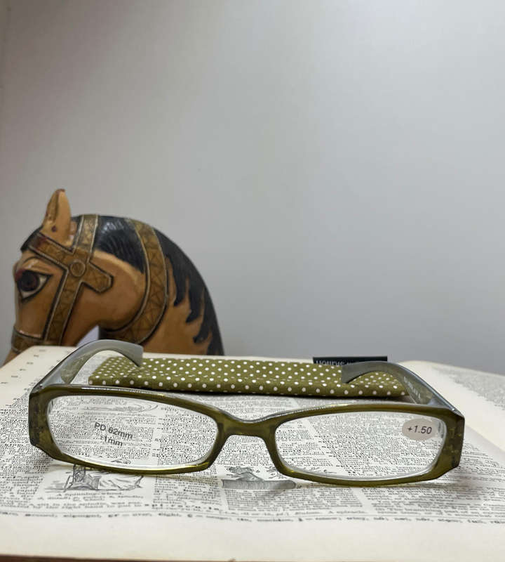 Sight Station FILLY +1.50 Reading Glasses  Green Polka Dot Fashion Readers with Fabric Pouch
